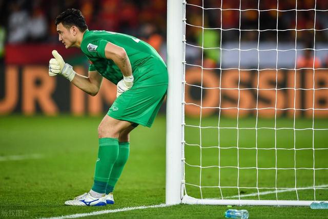 太阳灭热火6连胜 约基奇23+20+16掘金力克雷霆