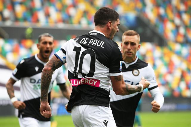 王哲林31+15特林布尔29+10 上海险胜青岛